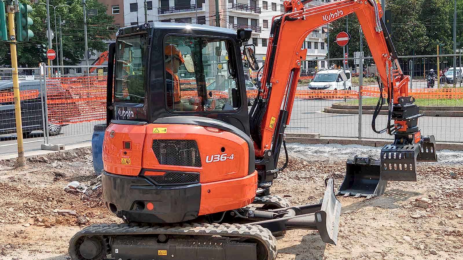 Bakı Kiralık Mini Kepçe