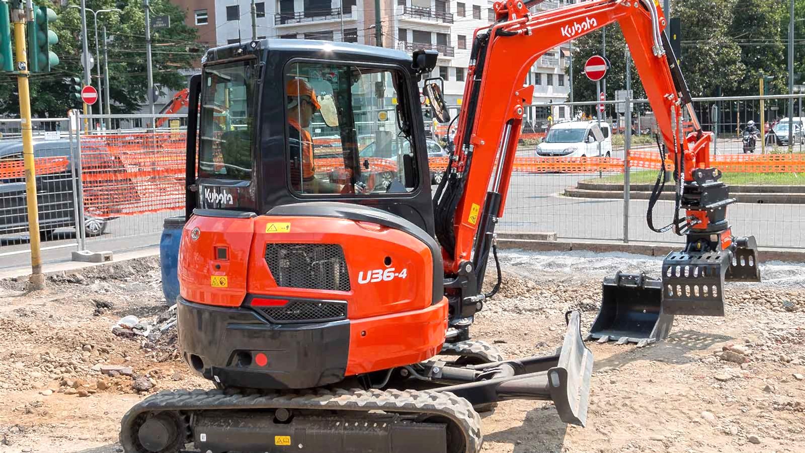 Eyüpsultan Kiralık Mini Kepçe